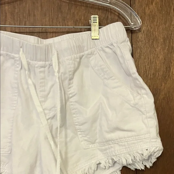 High Waist White Frayed Hem Women's Shorts Medium - Picture 6 of 13